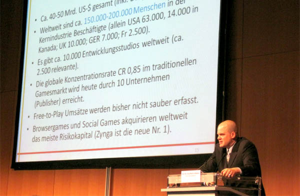Prof. Dr. Jörg Müller-Lietzkow, Universität Paderborn über die Gamesindustrie als Wirtschaftsfaktor
