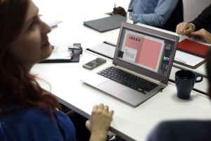 anyMOTION Geschlechterspezifisches E-Recruiting - Frauen Fachkräfte Technik Industrie hochqualifiziert Stellenanzeigen Digitalagentur Düsseldorf